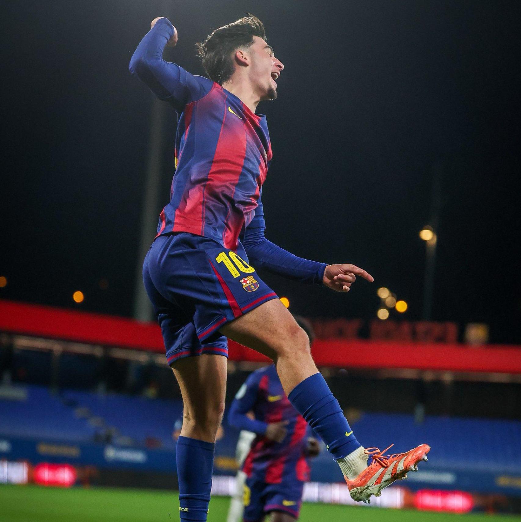 Guille Fernández celebra su gol en el Barça B-Andorra de la Copa Catalunya