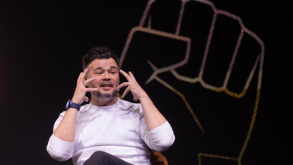 El portavoz de ERC en el Congreso, Gabriel Rufián, durante un diálogo sobre el futuro de la izquierda, en la sala Galileo Galilei de Madrid