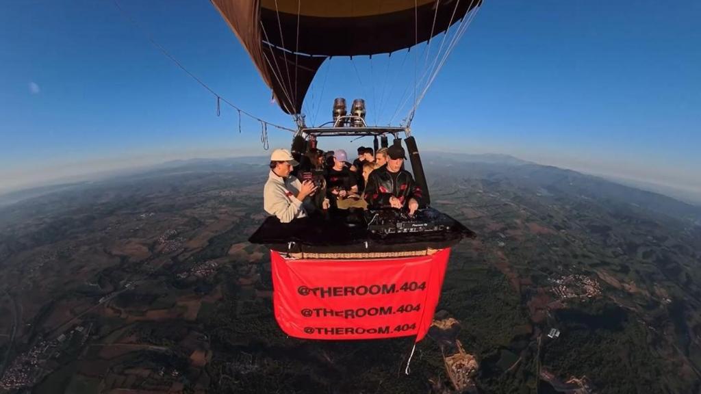 De after en el cielo, la fiesta inédita en España