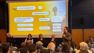El foro de movilidad 'El taxi, pieza clave para la movilidad urbana'