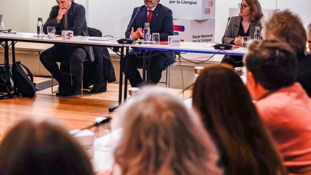 Reunión del primer semestre del Pacte Nacional per la Llengua con los firmantes iniciales