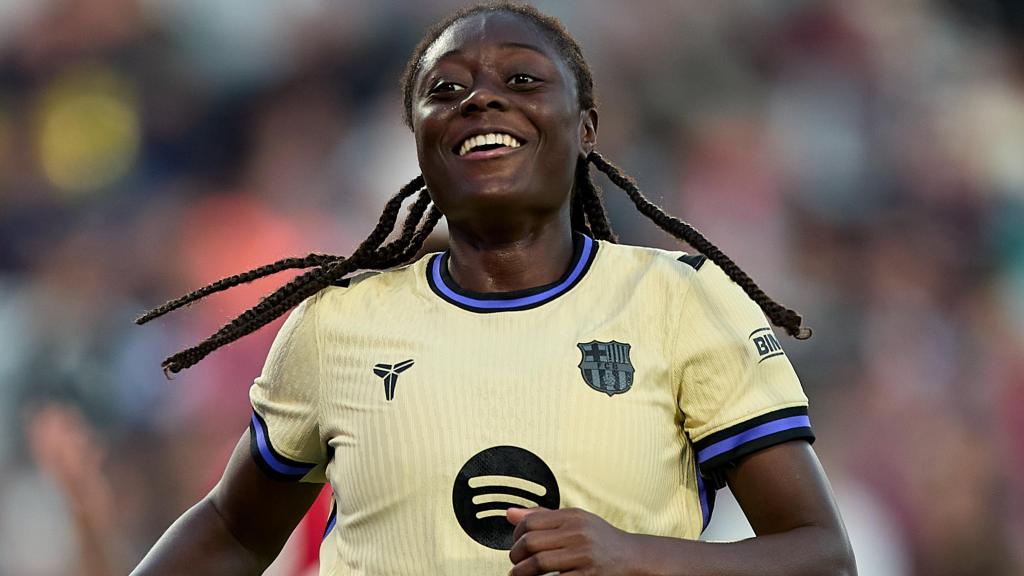 Aïcha Cámara celebra su primer gol con el primer equipo del Barça Femenino