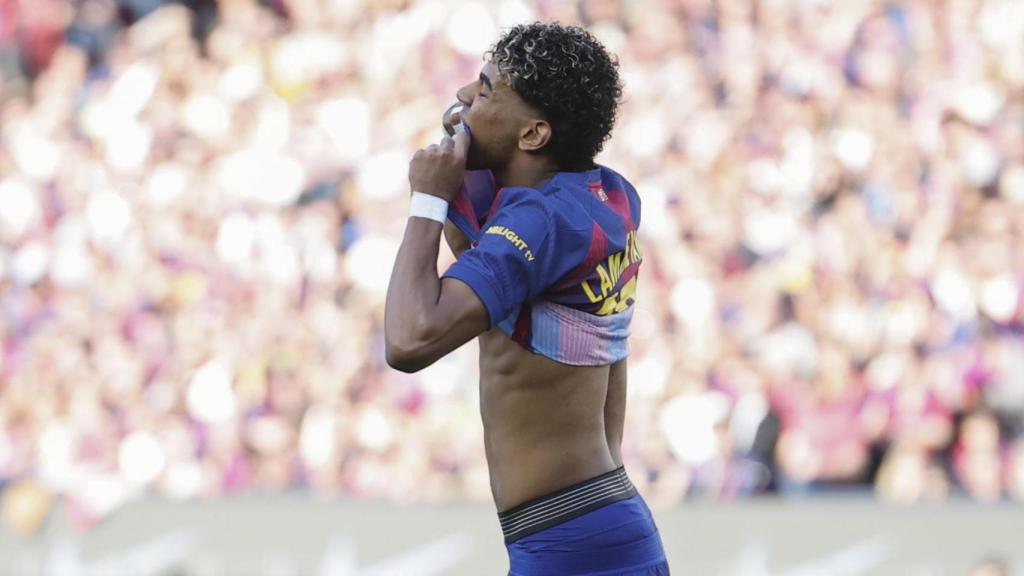 Lamine Yamal, frustrado durante el Barça-Levante
