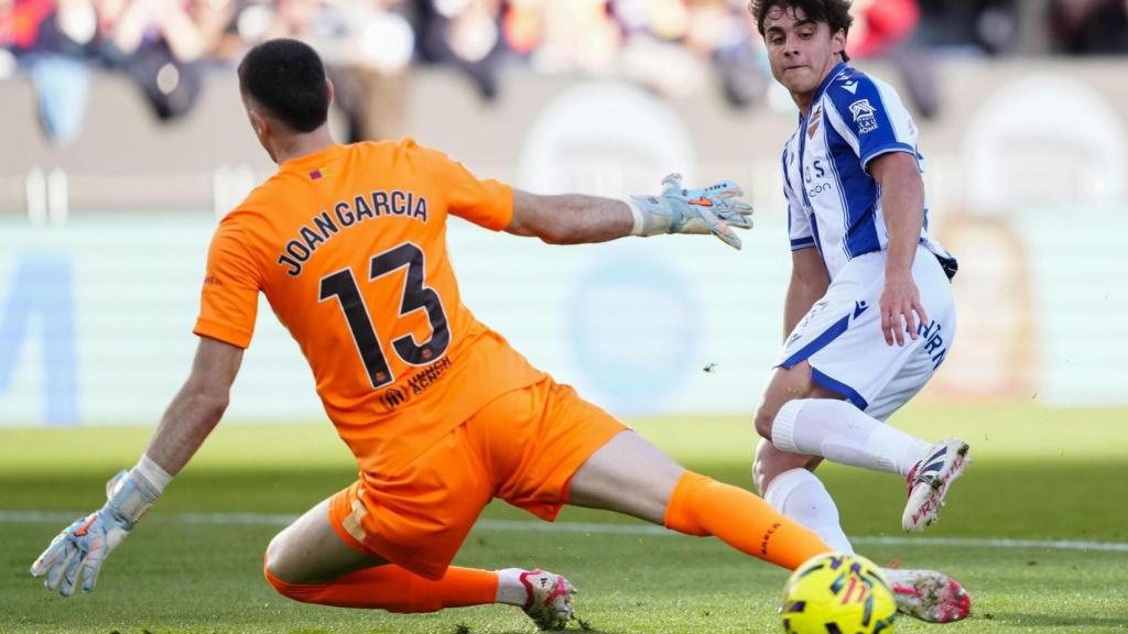 Joan García durante el Barça-Levante