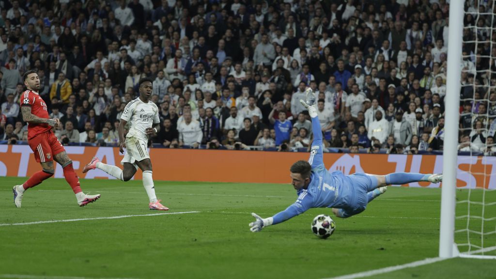 Vinicius Jr marca el gol de la victòria al Reial Madrid-Benfica