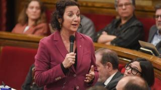 La consellera de Economía de la Generalitat, Alícia Romero, en el pleno del Parlament
