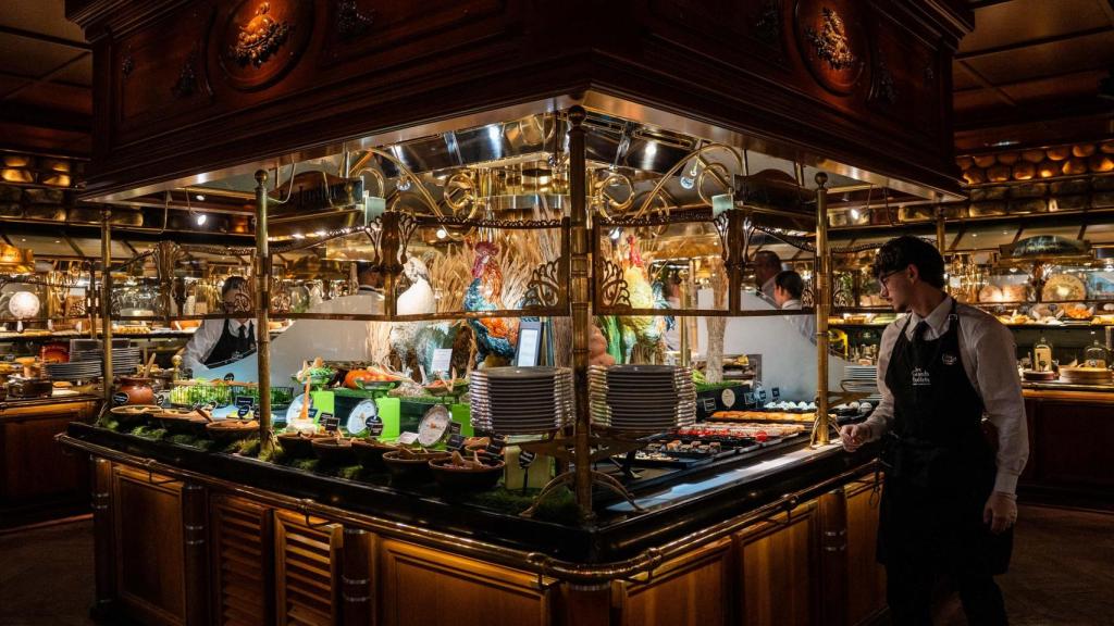 Les Grands Buffets