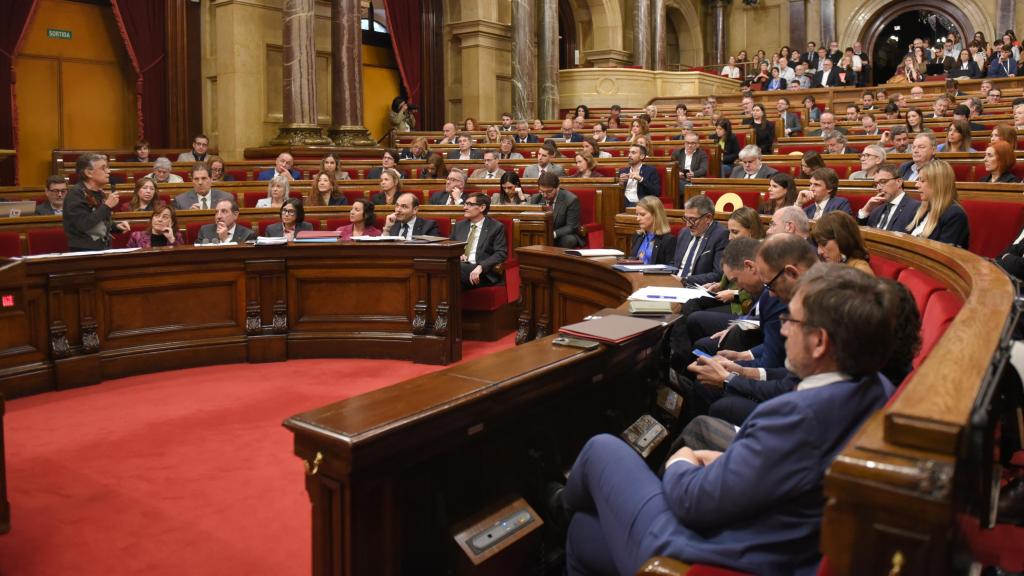 Sessió de control al Govern durant l'aprovació de la nova taxa turística