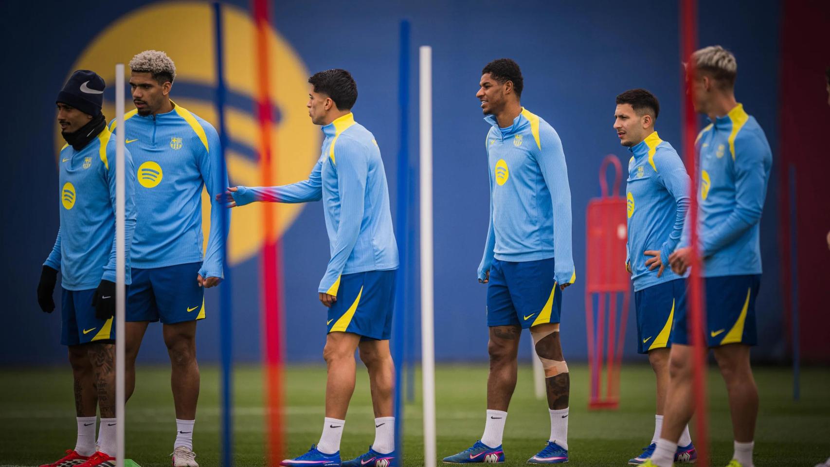 El Barça se entrena antes de enfrentarse al Villarreal