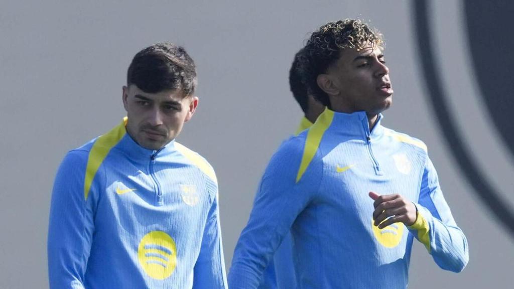 Pedri y Lamine Yamal en el entrenamiento previo al Barça-Villarreal