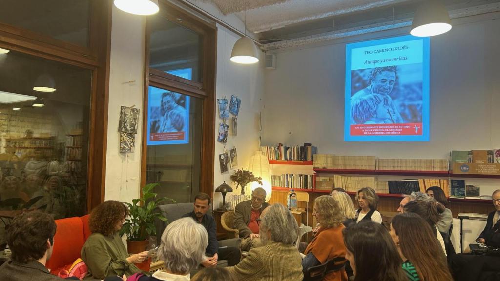 Presentación del libro de Teo Camino en la librería Documenta