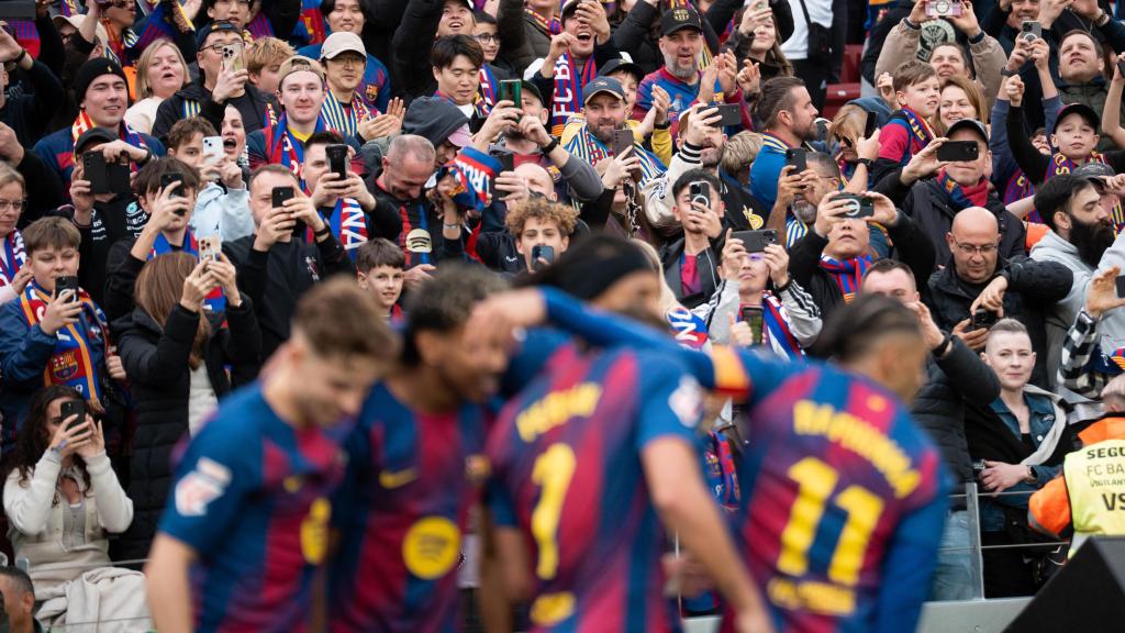 Los jugadores del Barça festejan un gol contra el Villarreal