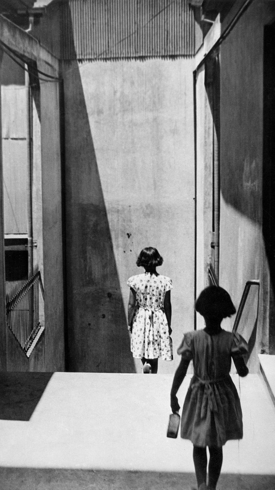 Passatge Bavestrello. Valparaíso. Xile, 1952.