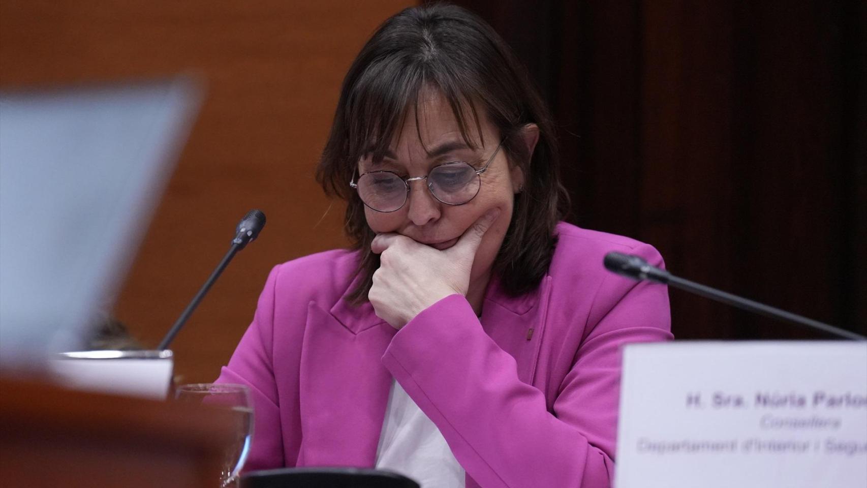 La consellera de Territorio y portavoz del Govern, Sílvia Paneque, en una comparecencia en comisión parlamentaria (imagen de archivo)