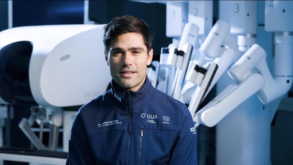 Dr. Pablo Juárez del Dago, cirurgià robòtic i director del grup urològic GUA–Urointec