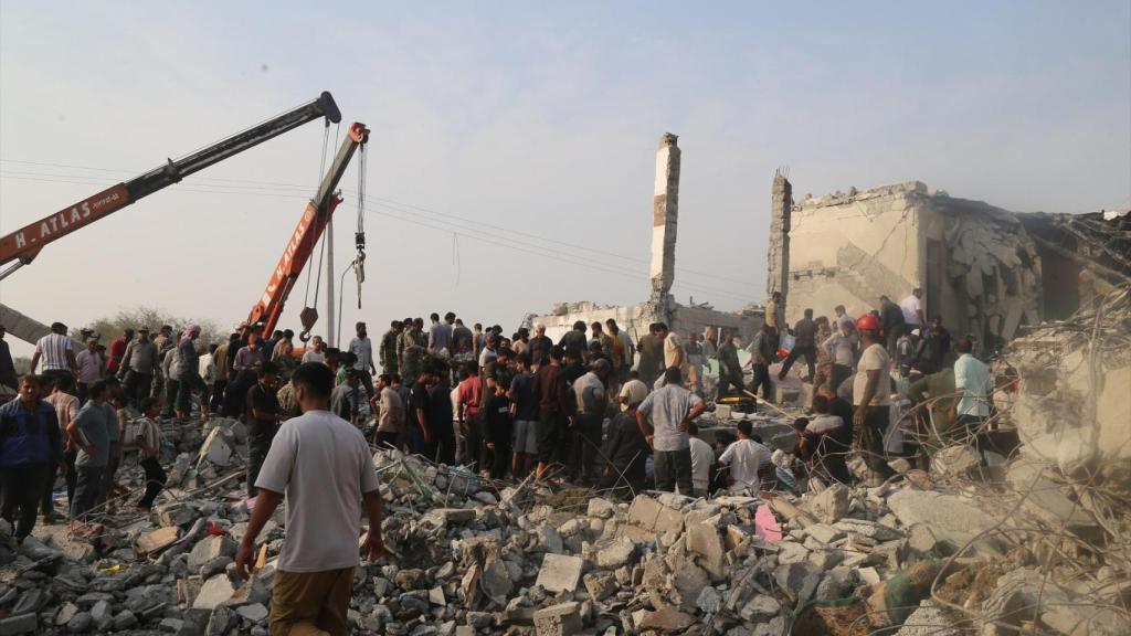 Bombardeig en una escola a Minab, Iran