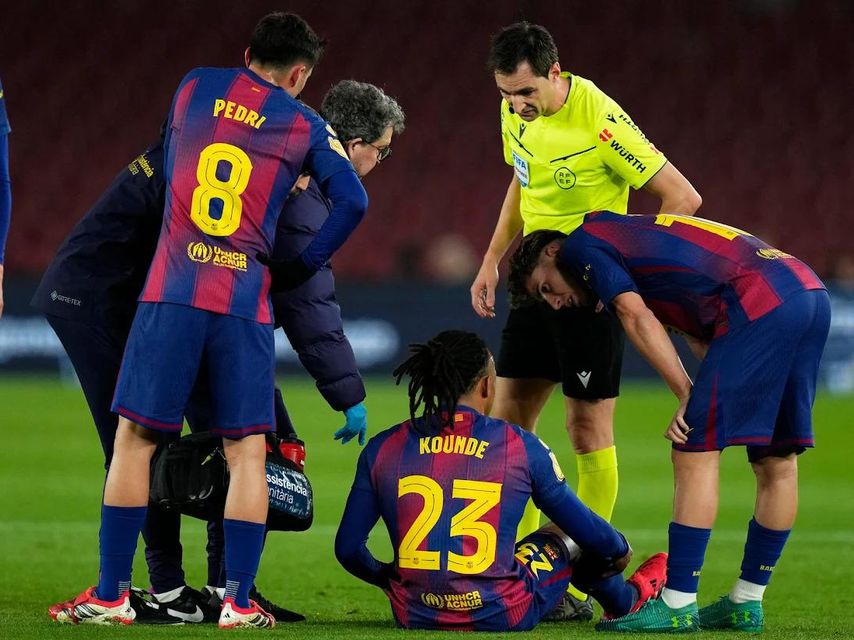 Lesió de Koundé contra l'Atlètic de Madrid