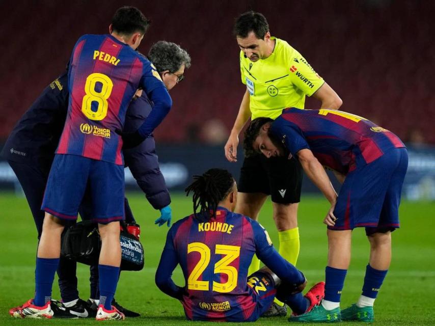 Lesión de Koundé contra el Atlético de Madrid