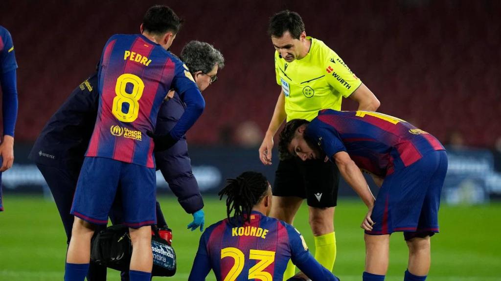 Lesión de Koundé contra el Atlético de Madrid
