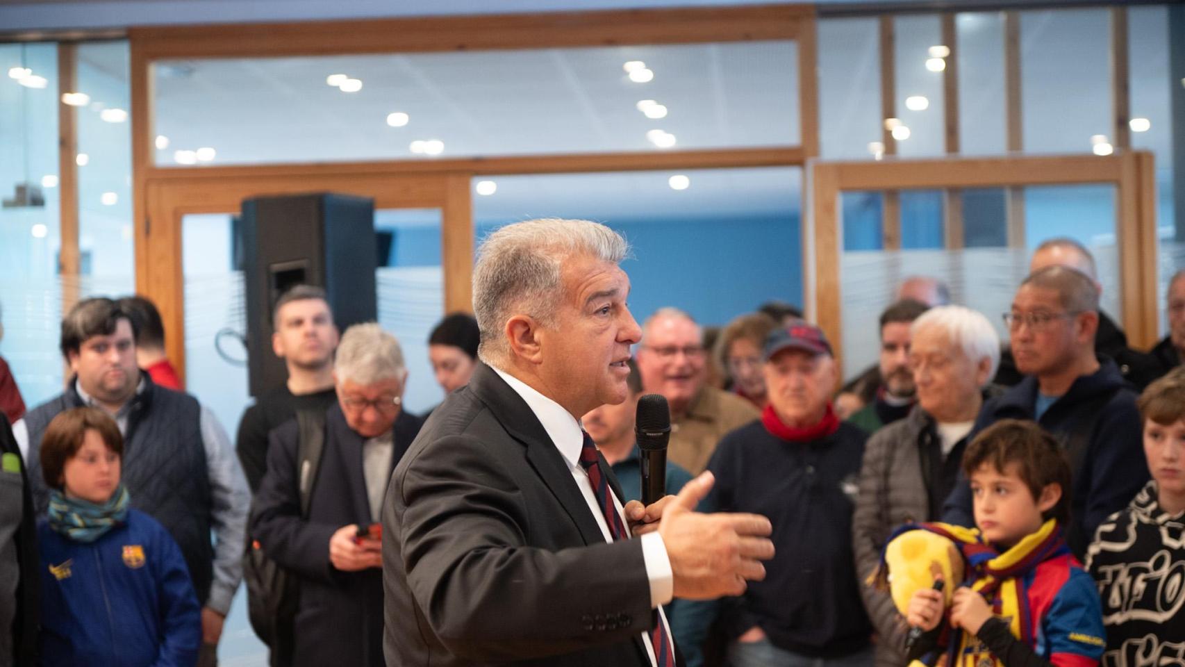 Joan Laporta, en un acto de precampaña de 'Defensem el Barça'