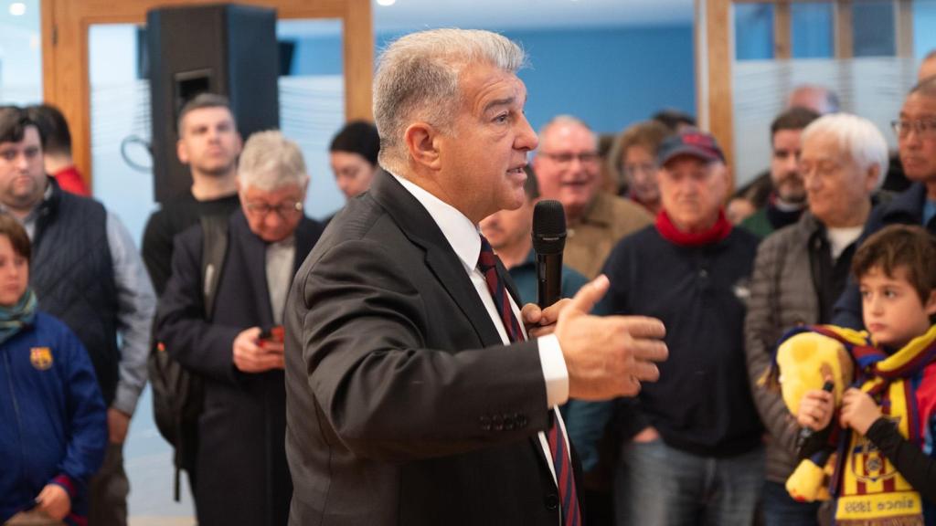 Joan Laporta, en un acto de precampaña de 'Defensem el Barça'