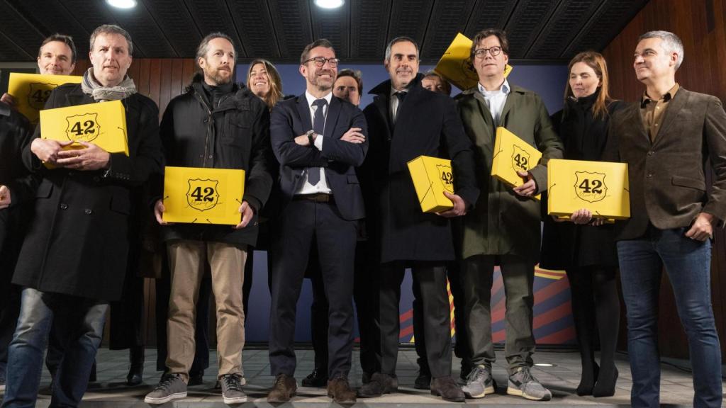 Marc Ciria sonríe tras presentar más de 2.800 firmas