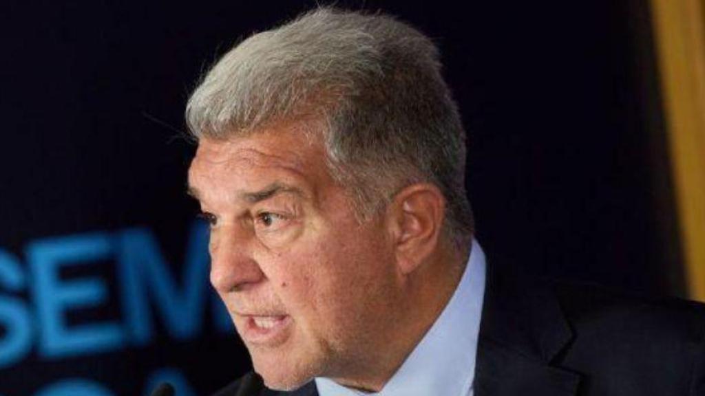 Víctor Font y Joan Laporta en un montaje