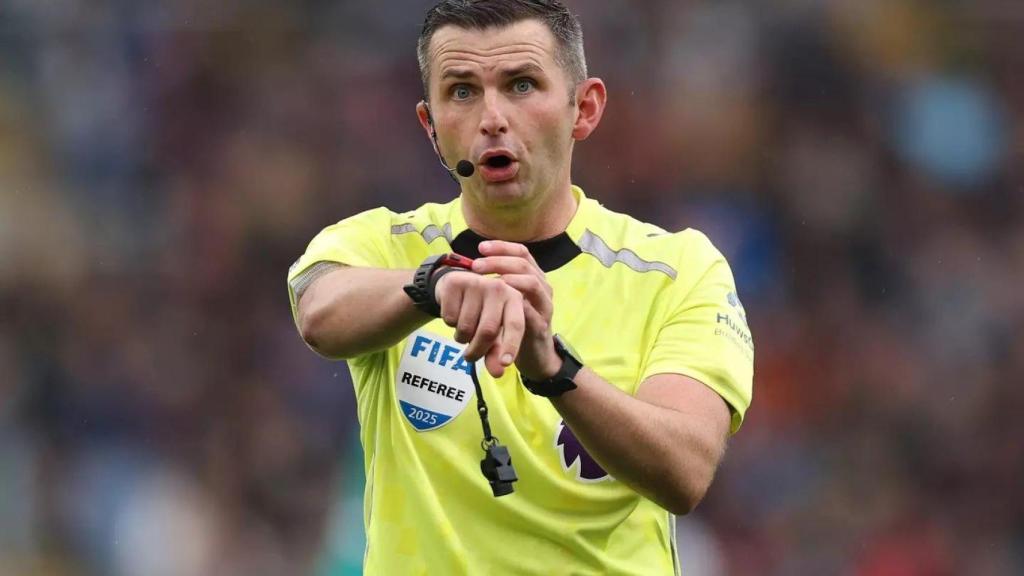 Un árbitro de la Premier League usando Refcam