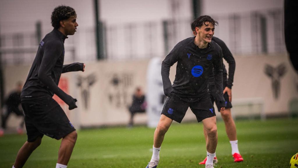 Lamine Yamal y Gavi se entrenan antes de visitar San Mamés