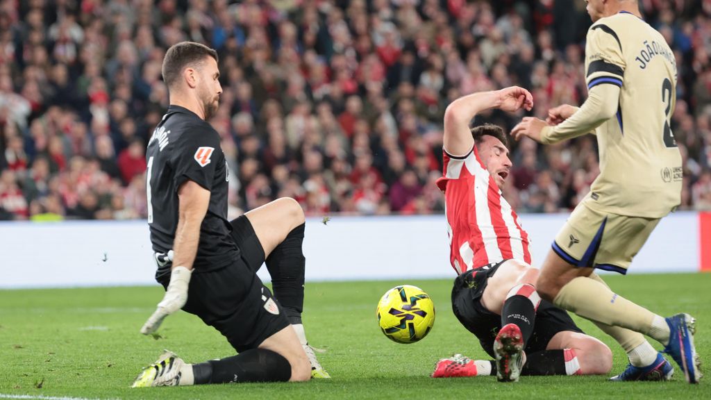 Joao Cancelo encararà Unai Simón a l'Athletic Club-Barça
