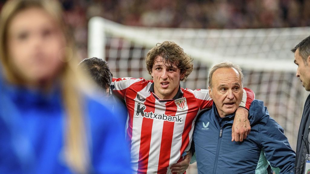 Unai Gómez es retira lesionat de l'Athletic Club-Barça
