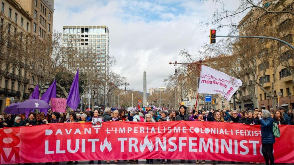Manifestación principal por el Día Internacional de las Mujeres en Barcelona