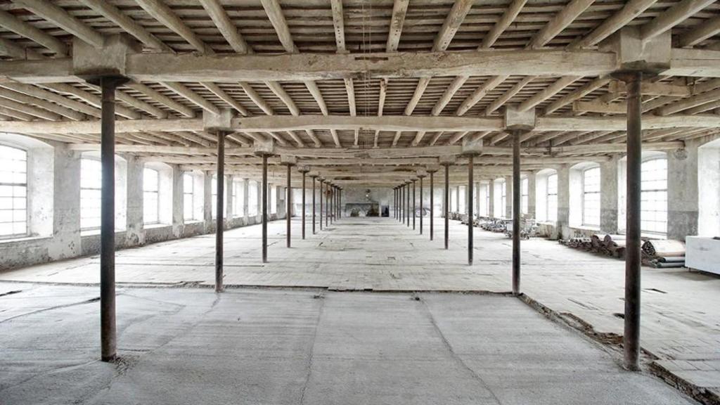 Interior de l'antiga colònia tèxtil Rusiñol