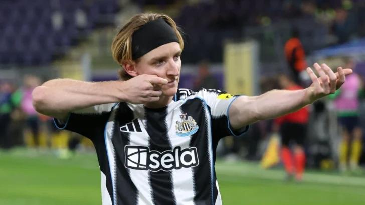 Gordon, delantero del Newcastle