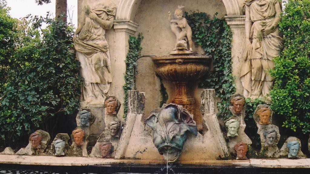 Font del Castell Gala-Dalí