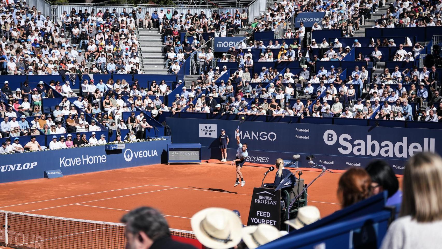 Imagen de la pista central RCT Barcelona durante la pasada edición del Barcelona Open Banc Sabadell – Trofeo Conde de Godó