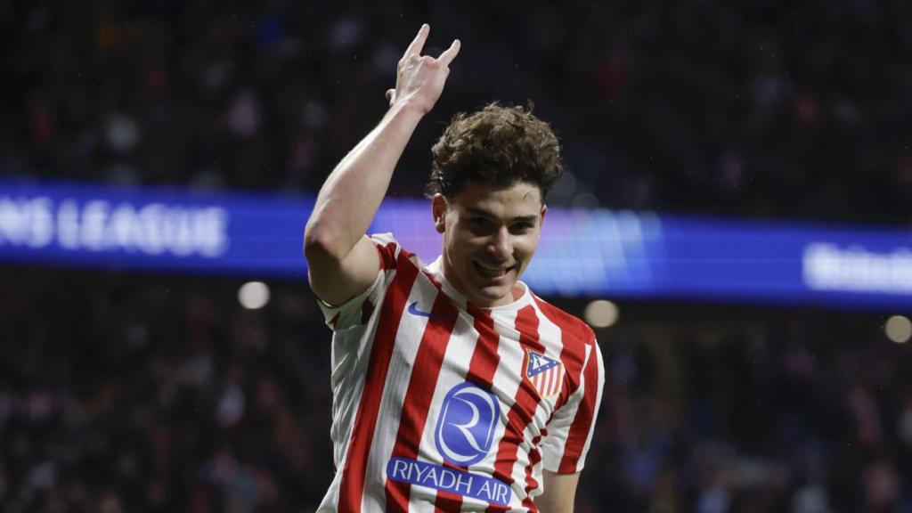 Julián Álvarez celebra un gol davant el Tottenham