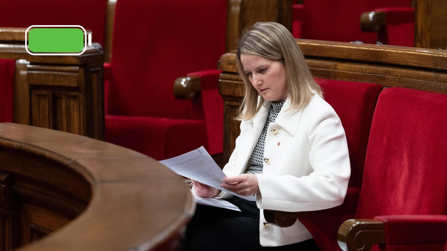 La 'consellera' de Derechos Sociales e Inclusión, Mònica Martínez Bravo, en el Parlament de Cataluña