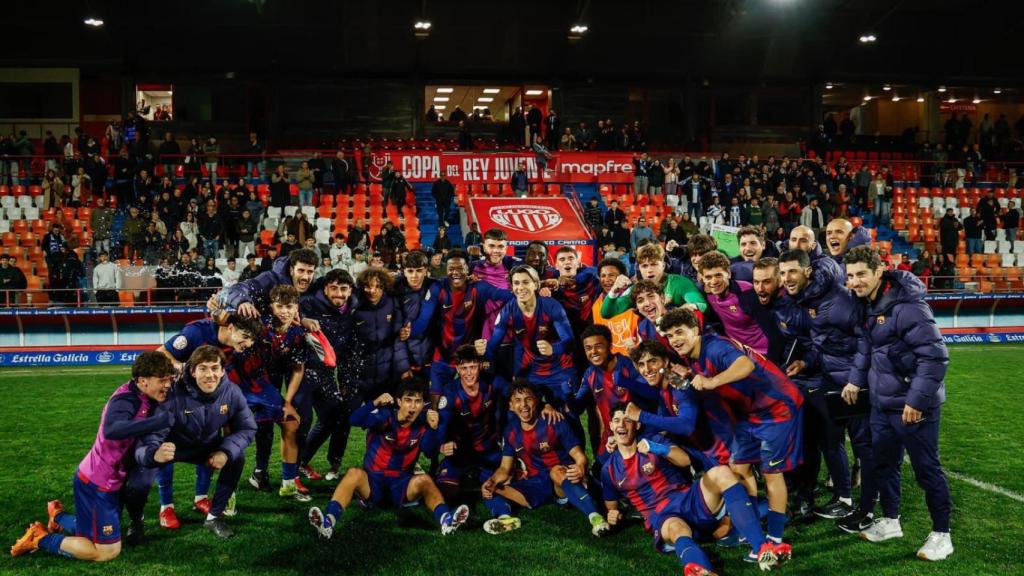 Los jugadores del Juvenil A celebran el pase a la final de la Copa del Rey