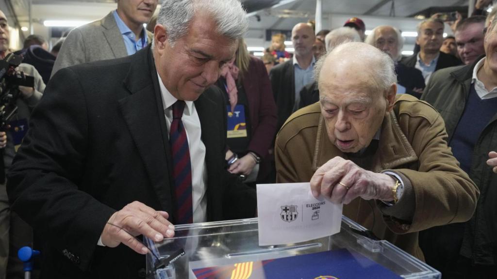 Joan Laporta y Jordi Pujol en las elecciones del Barça