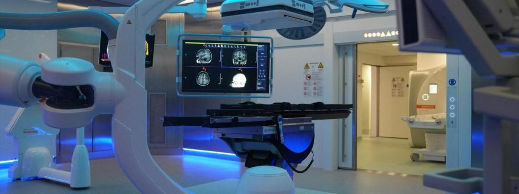 Nou quiròfan de neurologia de l'Hospital del Mar, a 16 de març de 2026, a Barcelona