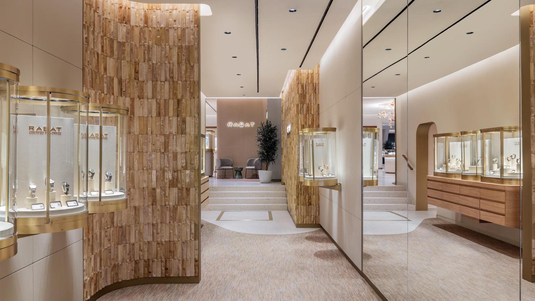 Interior del renovado espacio de la boutique RABAT Casa Codina, en Paseo de Gràcia