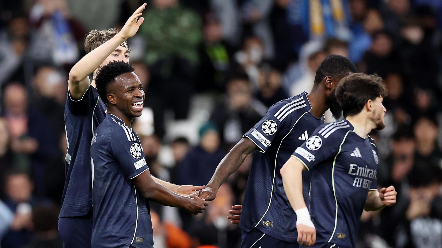 Vinicius Jr celebra su segundo gol en el Manchester City-Real Madrid de la Champions League