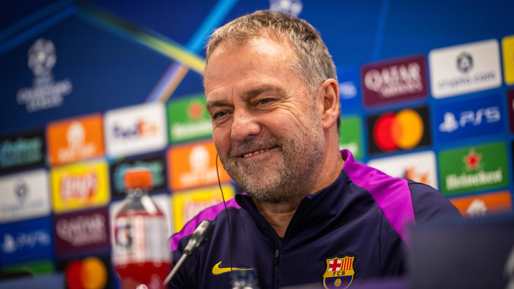Hansi Flick en la rueda de prensa previa al Barça-Newcastle