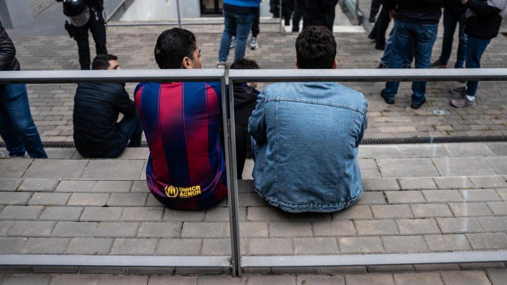 Dos altres homes que han estat identificats en el marc del dispositiu de seguretat del Barça-Newcastle