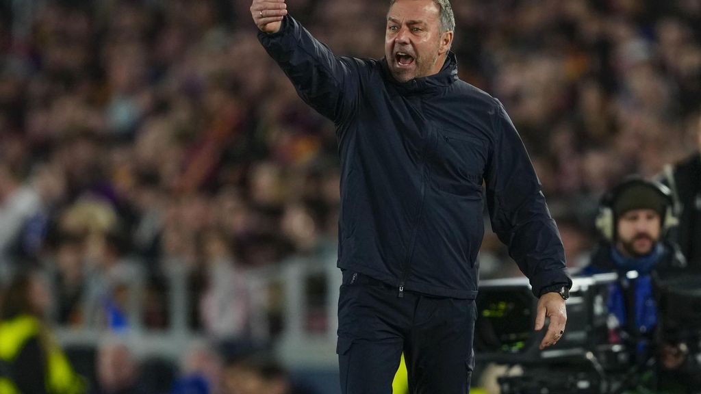 Hansi Flick crida als seus futbolistes