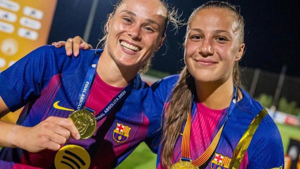 Ewa Pajor i Emilka Szymczak celebren la conquesta de la Copa Catalunya 2025