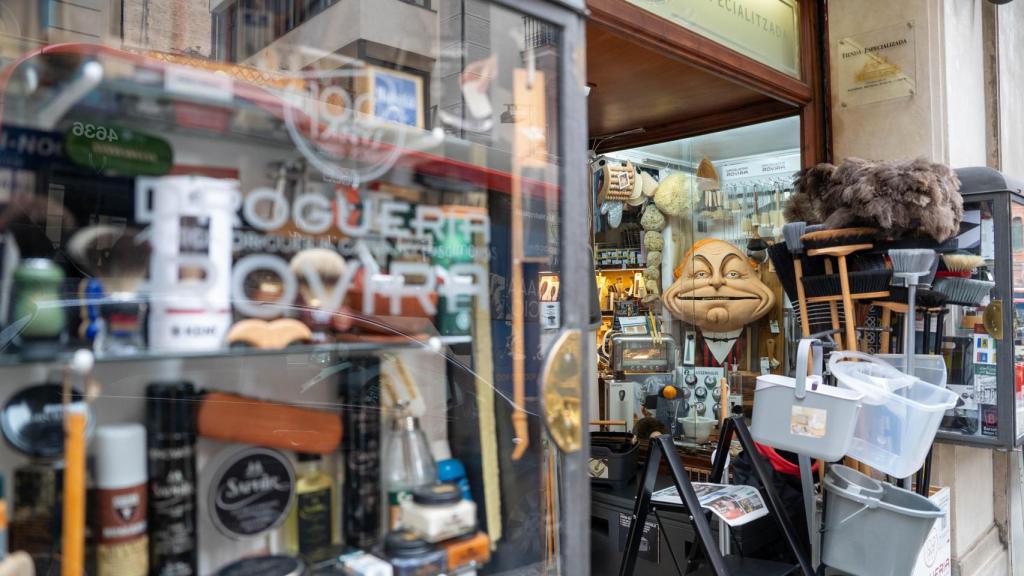 Escaparate de la Drogueria Rovira