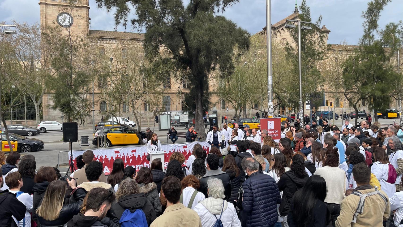 'Speakers's Corner' en Plaça Universitat (Barcelona) organizado por Metges de Catalunya (MC)