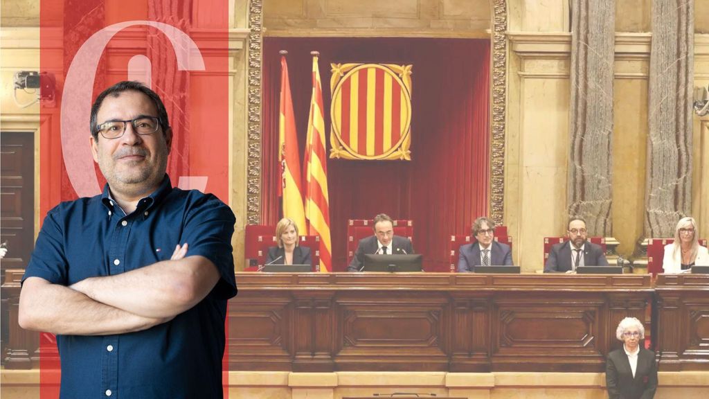 Alejandro Tercero y una imagen de la Mesa del Parlament